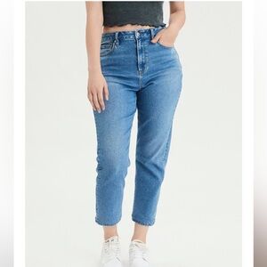 Stretch Curvy Mom Jean
AMERICAN EAGLE size 14